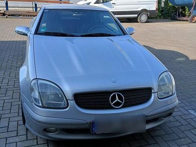 Silber Gebraucht 2003 Mercedes SLK200 Cabrio | 3.750 € (Etwas zu teuer)