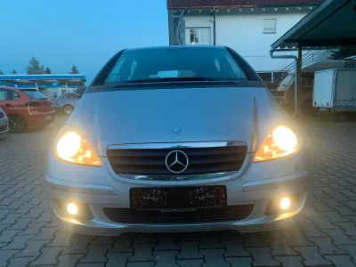 Gebraucht Mercedes A180 116 PS (85 kW) 2004 Grau Limousine