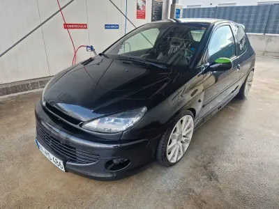 Gebraucht Peugeot 206 GTi 177 PS (130 kW) 2004 Schwarz Limousine
