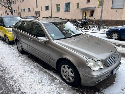 Beige Gebraucht 2003 Mercedes C180 Elegance Kombi | 4.999 € (Teuer)