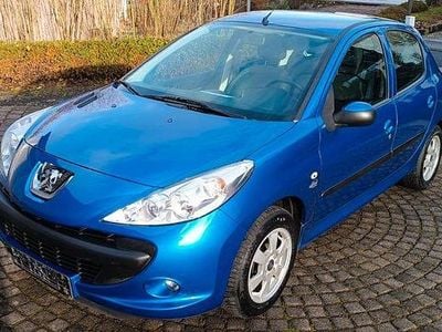 Gebraucht Peugeot 206 Urban Move 73 PS (53 kW) 2011 Blau Limousine