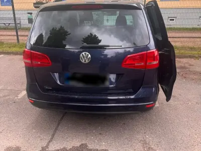 Gebraucht VW Sharan 170 PS (125 kW) 2011 Blau Van / Kleinbus