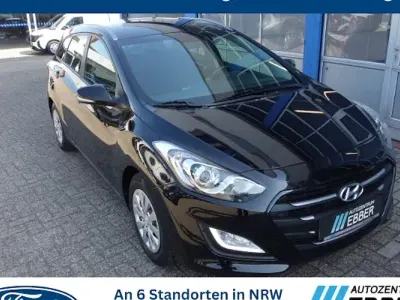 Gebraucht Hyundai i30 Trend 110 PS (80 kW) 2017 Schwarz Kombi