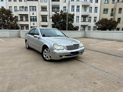 Mercedes C220