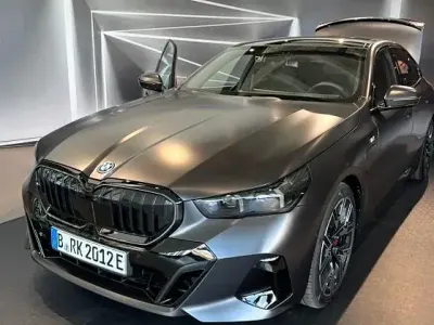 Brugt BMW 550e Performance 489 HK (359 kW) 2024 Grå Sedan