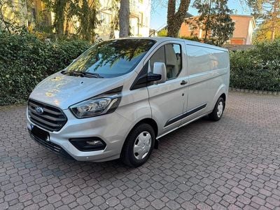 Gebraucht Ford Transit Custom 105 PS (77 kW) 2019 Silber Van / Kleinbus
