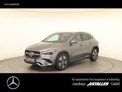 Mercedes GLA220