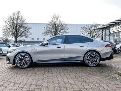 Second-hand BMW 550e M Sport 489 CP (359 kW) 2024 Gri Berlinǎ