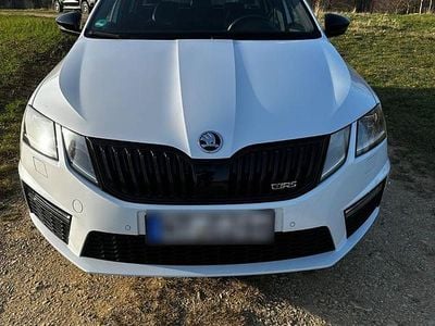 Gebraucht Skoda Octavia RS 245 PS (180 kW) 2018 Weiß Kombi
