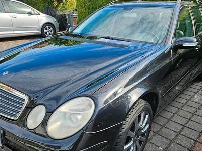 Mercedes E220
