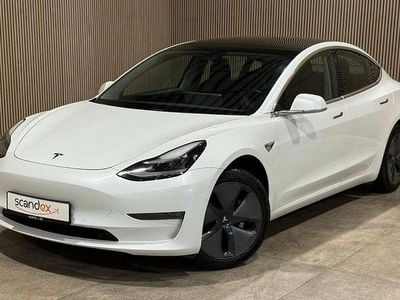 Gebraucht Tesla Model 3 Standard Range 100 kW (136 PS) 2019 Weiß Limousine
