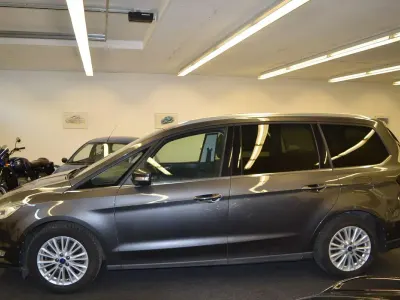 Gebraucht Ford Galaxy Titanium 165 PS (121 kW) 2019 Schwarz Van / Kleinbus