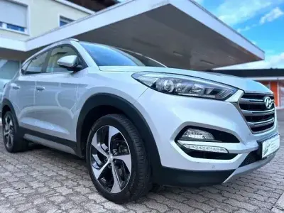 Gebraucht Hyundai Tucson Style 136 PS (100 kW) 2018 Silber SUV