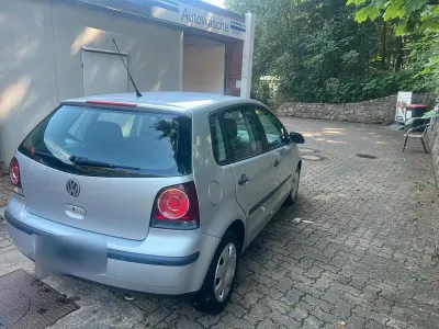 Gebraucht VW Polo Trendline 69 PS (50 kW) 2008 Silber Kleinwagen