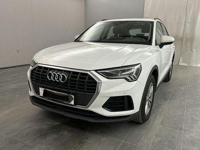 Weiß Gebraucht 2022 Audi Q3 Sport SUV | 26.900 € (Etwas zu teuer)