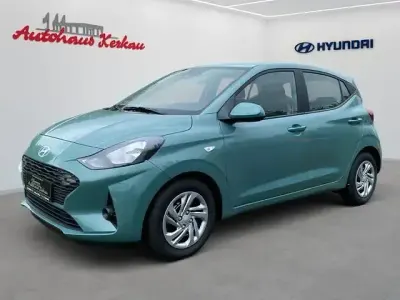 Neu Hyundai i10 Select 63 PS (46 kW) 2025 Grün Kleinwagen