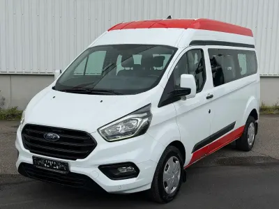 Käytetty Ford Transit Custom 105 HP (77 kW) 2021 Valkoinen Tila-auto
