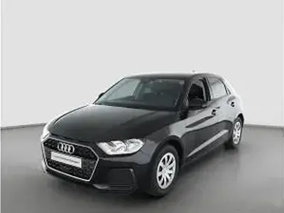 Gebraucht Audi A1 116 PS (85 kW) 2025 Schwarz (mythosschwarz) SUV