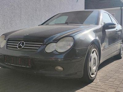Mercedes C230