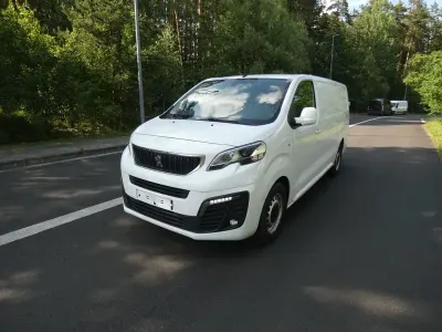 Gebraucht Peugeot Expert Premium 122 PS (89 kW) 2021 Weiß Van