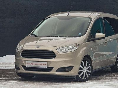 Silber Gebraucht 2015 Ford Tourneo Courier Trend Van / Kleinbus | 6.990 € (Etwas zu teuer)