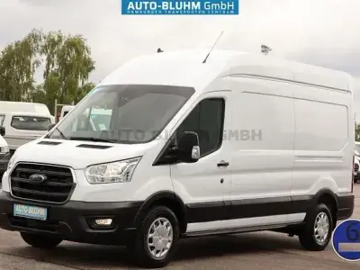 Gebraucht Ford Transit 131 PS (96 kW) 2022 Frostweiß Van