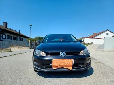 Gebraucht VW Golf VII Comfortline 110 PS (80 kW) 2015 Schwarz Limousine