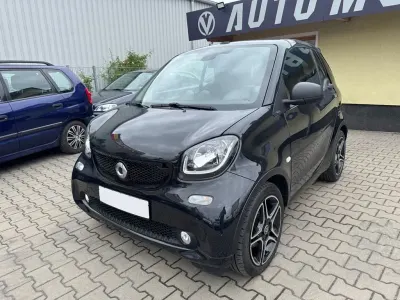 Gebraucht Smart ForTwo Cabrio Basis 90 PS (66 kW) 2019 Schwarz Cabrio