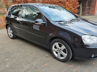 Gebraucht VW Golf VI 122 PS (89 kW) 2008 Schwarz Kleinwagen
