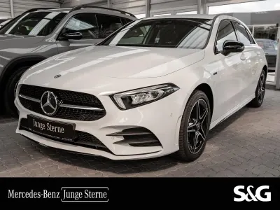Gebraucht Mercedes A250 AMG 160 PS (117 kW) 2021 Weiß Limousine