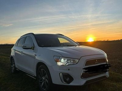 Weiß Gebraucht 2015 Mitsubishi ASX SUV | 9.489 € (Guter Preis)
