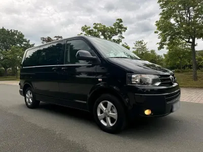 Gebraucht VW Caravelle S 140 PS (102 kW) 2012 Schwarz Van
