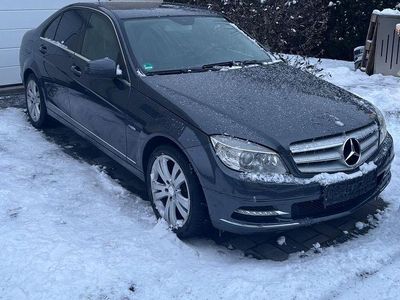 Gebraucht Mercedes C200 184 PS (135 kW) 2011 Grau Limousine