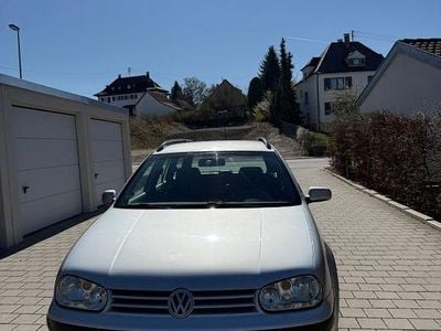 Gebraucht VW Golf IV 101 PS (74 kW) 2002 Silber Kombi