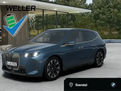 Gebraucht BMW iX M Sport 400 kW (544 PS) 2025 Blau SUV
