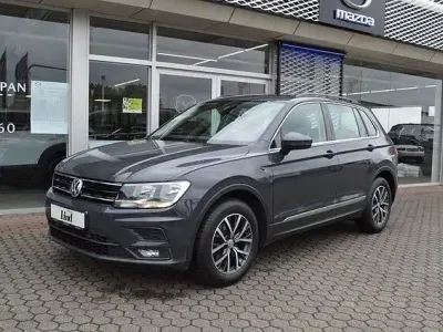 Gebraucht VW Tiguan Comfortline 150 PS (110 kW) 2020 Uranograu SUV