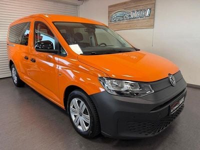 Usata VW Caddy Maxi 102 CV (75 kW) 2024 Arancione Monovolume