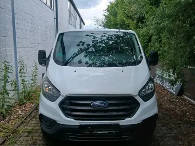 Gebraucht Ford Transit 100 PS (73 kW) 2019 Weiß
