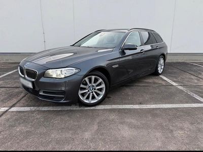 Gebraucht BMW 525 Performance 218 PS (160 kW) 2016 Grau Kombi