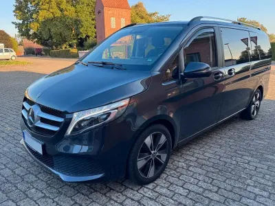Usata Mercedes V250 Edition 190 CV (139 kW) 2022 Grigio Monovolume