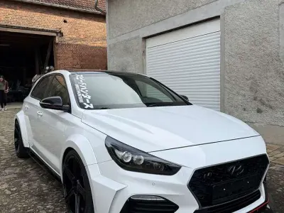 Gebraucht Hyundai i30 275 PS (202 kW) 2018 Weiß Limousine
