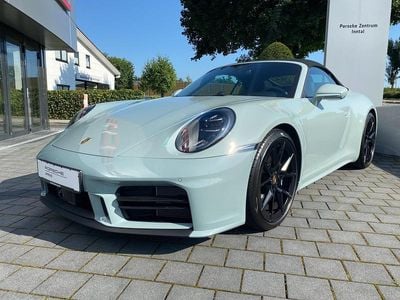 Porsche 911 Carrera
