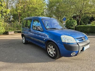Usata Peugeot Partner Filou 110 CV (80 kW) 2004 Blu Monovolume