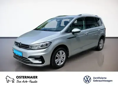Gebraucht VW Touran R-line 150 PS (110 kW) 2024 Reflexsilber Van / Kleinbus
