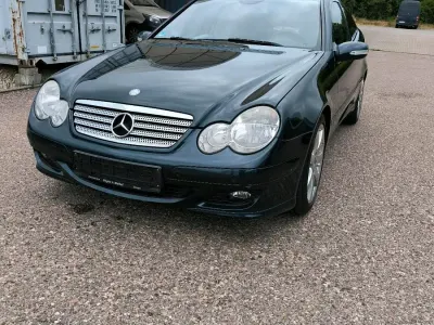 Gebraucht Mercedes C180 143 PS (105 kW) 2006 Coupé