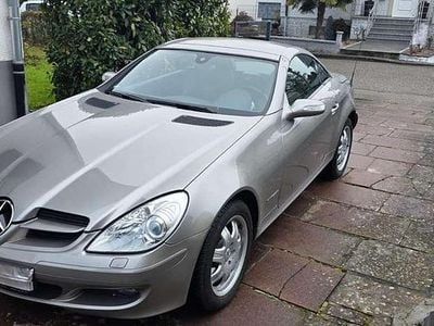 Usata Mercedes SLK200 163 CV (119 kW) 2007 Grigio Cabrio