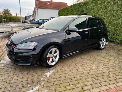 Gebraucht VW Golf VII GTI 220 PS (161 kW) 2013 Schwarz Limousine