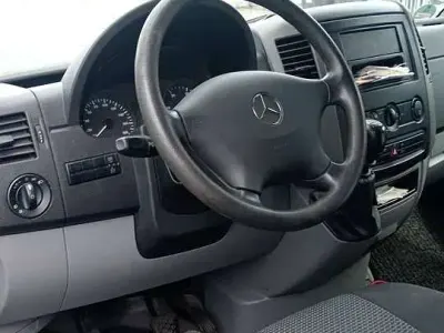 Gebraucht Mercedes Sprinter 129 PS (94 kW) 2009 Grün Van