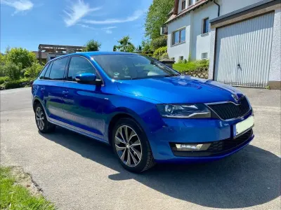 Używany Skoda Rapid Drive 125 KM (91 kW) 2017 Niebieski Hatchback