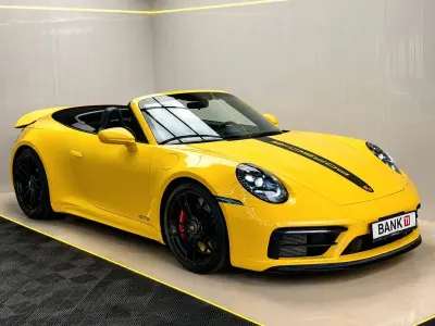 Gebraucht Porsche 992 Sport 480 PS (353 kW) 2023 Gelb Cabrio